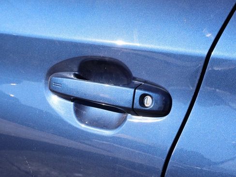 Used 2021 Subaru Ascent Limited image 23