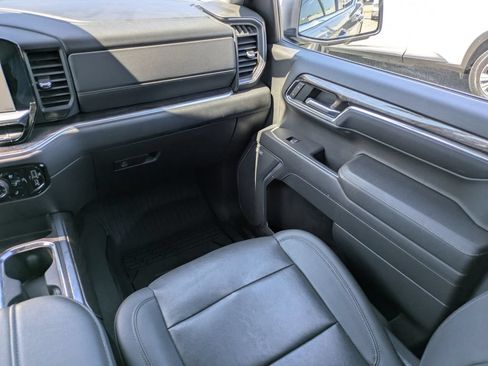 Used 2023 Chevrolet Silverado 1500 LTZ AWD/4WD image 18