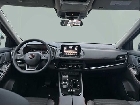 New 2026 Nissan Rogue SV AWD/4WD image 19