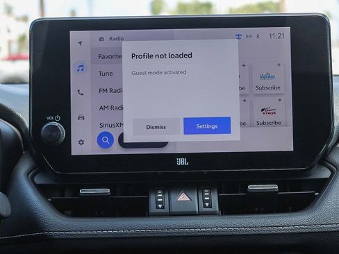 Used 2023 Toyota RAV4 XLE Premium image 14