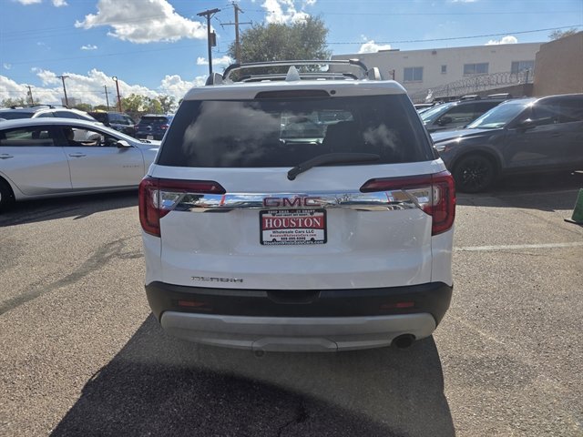 Used 2020 GMC Acadia SLE w/ Driver Convenience Package FWD image 2