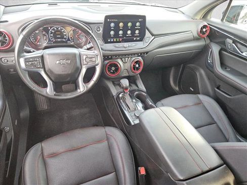 Used 2024 Chevrolet Blazer RS w/ Enhanced Convenience Package image 17