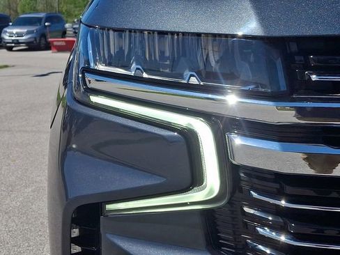 Used 2022 Chevrolet Tahoe LT w/ LT Signature Plus Package AWD/4WD image 12