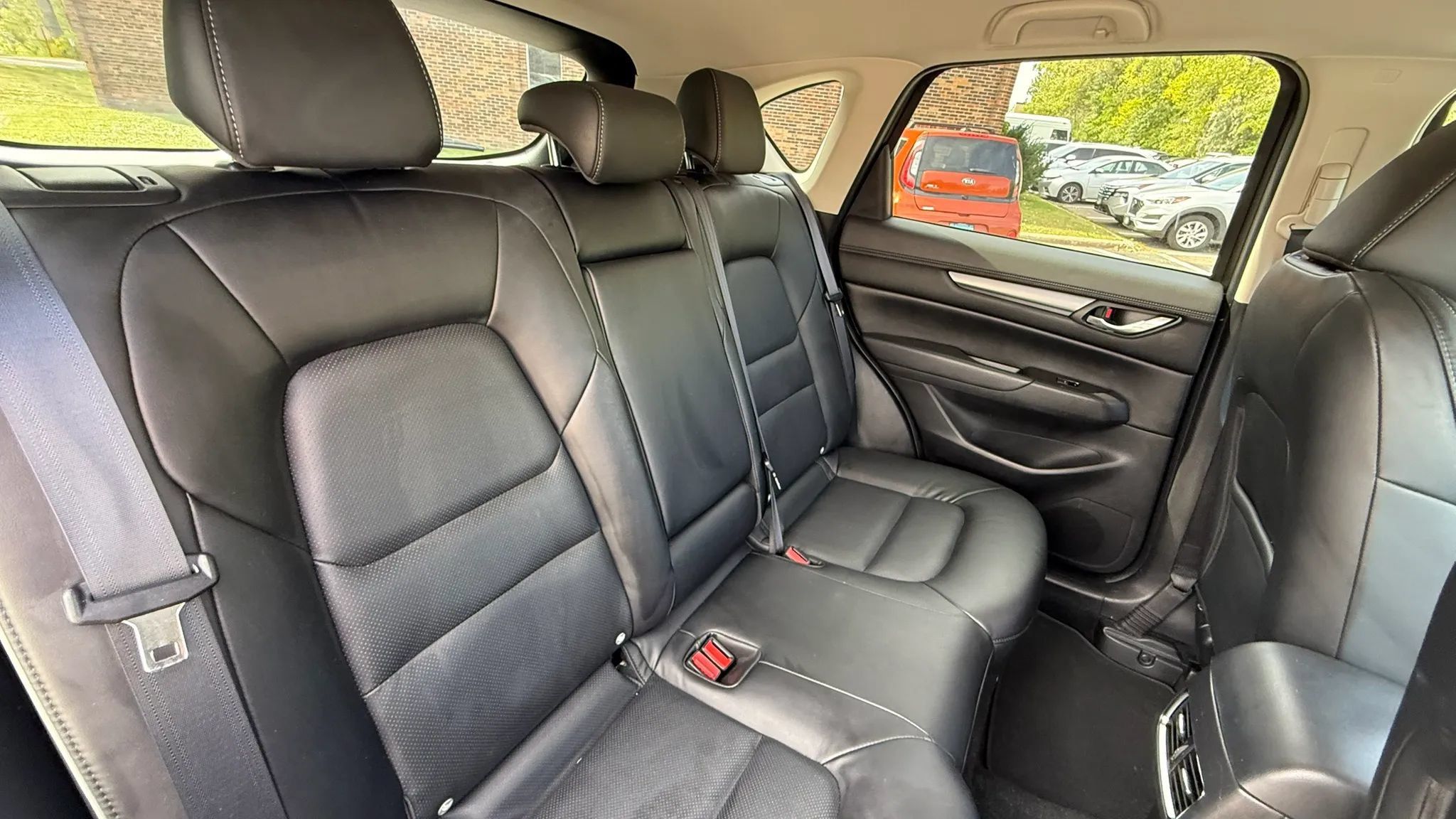 Used 2025 MAZDA CX-5 AWD 2.5 S w/ Select Package image 34