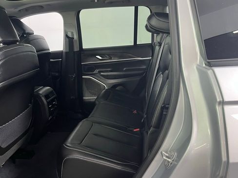 Used 2023 Jeep Grand Cherokee 4WD 4xe image 25