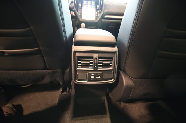 New 2026 Subaru Forester Premium AWD/4WD image 25