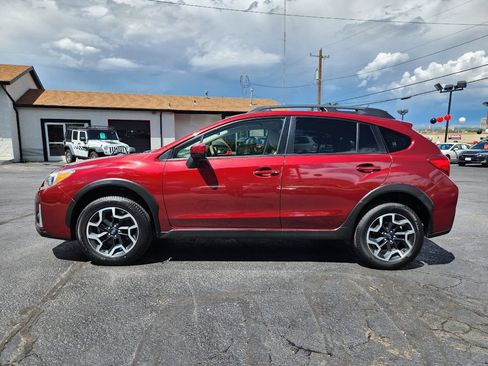 Used 2016 Subaru Crosstrek 2.0i Premium AWD/4WD image 8