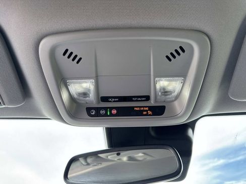 Used 2024 Chevrolet Malibu LT image 47