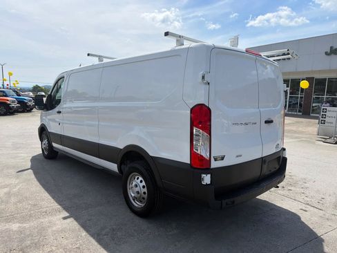 Used 2023 Ford Transit 250 Low Roof AWD image 7