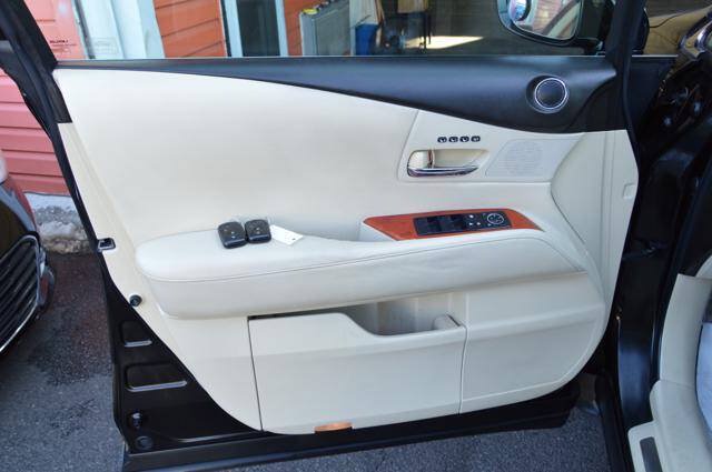 Used 2011 Lexus RX 350 AWD w/ Premium Pkg image 37