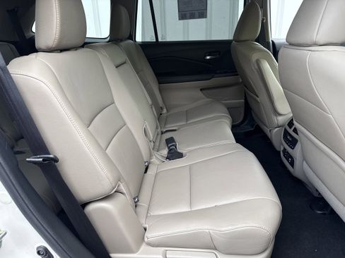 Used 2016 Honda Pilot EX-L image 9