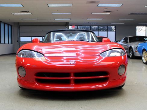 Used 1995 Dodge Viper RT/10 image 13
