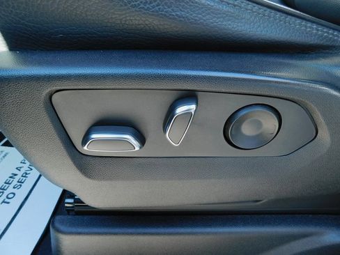 Used 2023 GMC Yukon XL Denali image 26