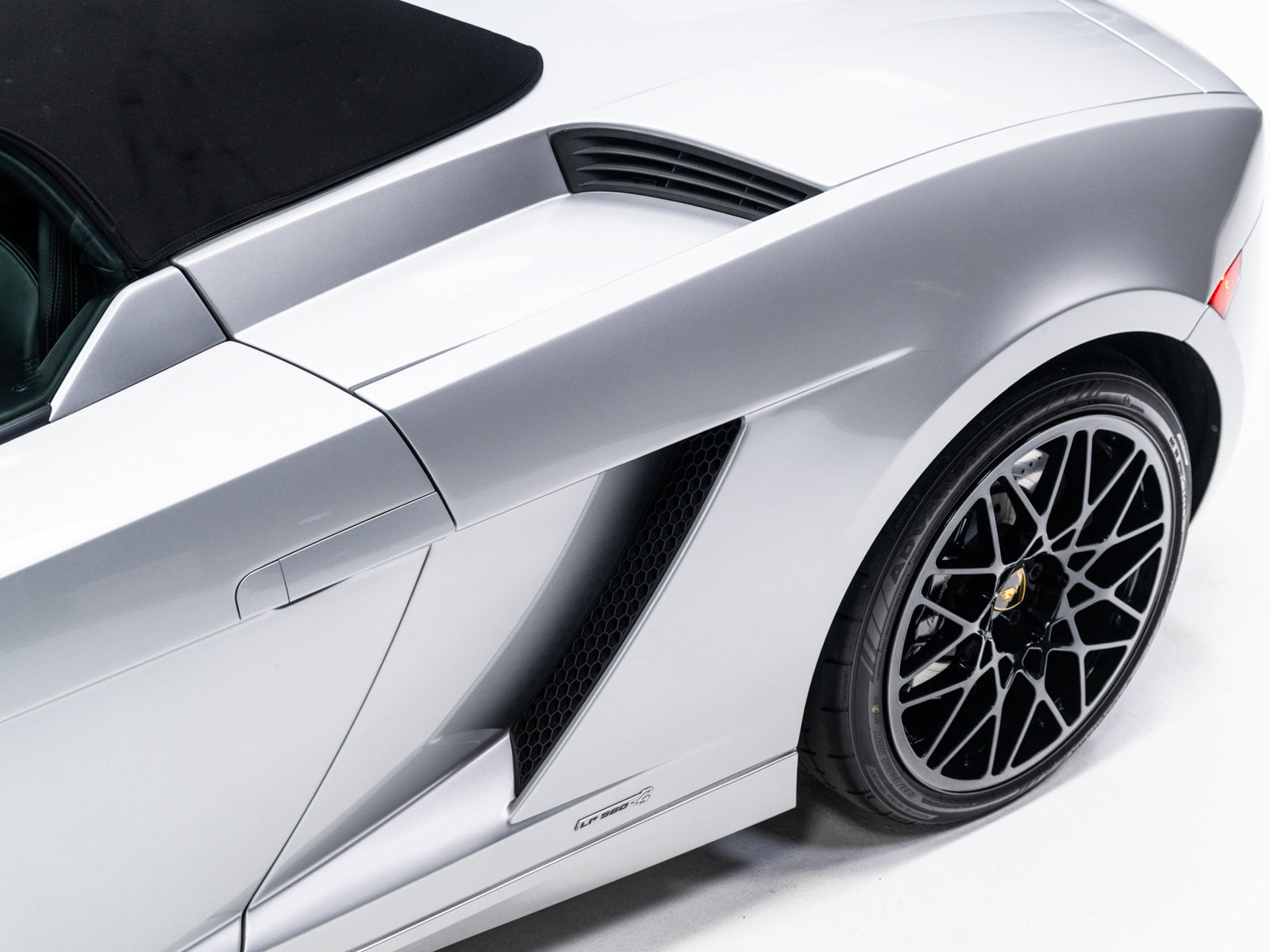 Used 2011 Lamborghini Gallardo LP 560-4 AWD/4WD image 23
