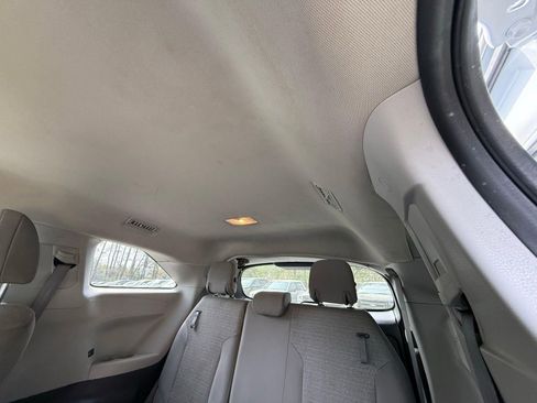 Used 2022 Toyota Sienna LE FWD image 30