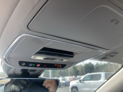 New 2026 GMC Terrain Denali w/ LPO, Floor Liner Package image 25