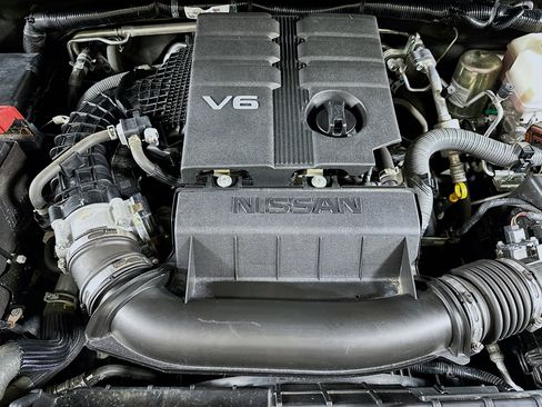 Used 2023 Nissan Frontier Pro-X w/ Pro Convenience Package image 32