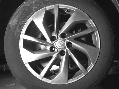 Used 2015 Nissan Rogue SL w/ SL Premium Package image 11