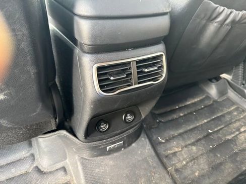 Used 2023 Hyundai Santa Fe SEL Premium AWD/4WD image 14