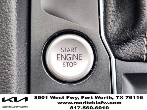 Used 2021 Volkswagen Atlas Cross Sport SE w/ Panoramic Sunroof Package FWD image 20