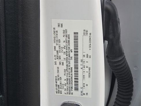 Used 2022 Ford Escape SE image 27