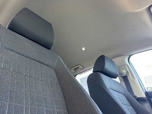 Certified 2026 Honda HR-V LX image 20