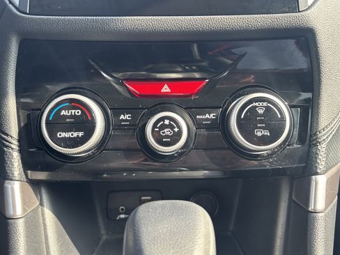 Used 2019 Subaru Forester Premium image 24