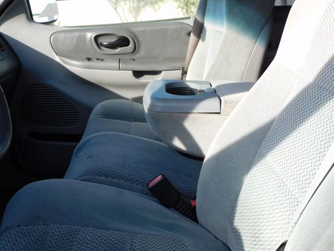 Used 2001 Ford F150 2WD SuperCab image 23