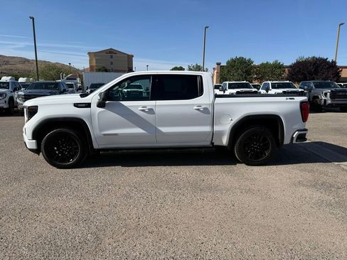 Used 2024 GMC Sierra 1500 Elevation w/ LPO, Elevation Black Package AWD/4WD image 8