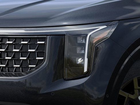 New 2026 Kia Carnival SX image 10