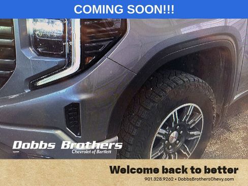 Used 2025 GMC Sierra 1500 AT4 image 11