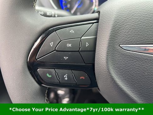 Certified 2025 Chrysler Pacifica Limited image 63