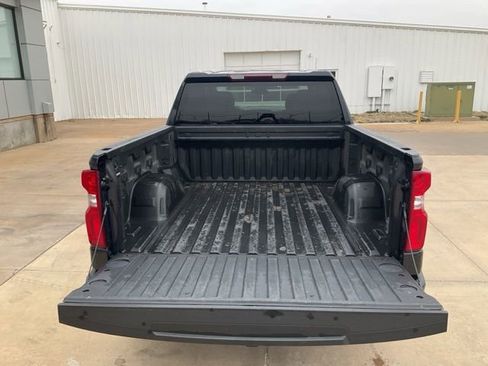 Used 2024 Chevrolet Silverado 1500 RST AWD/4WD image 28