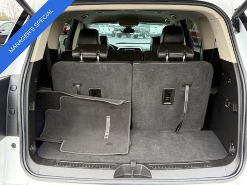 Used 2023 GMC Acadia Denali AWD/4WD image 4