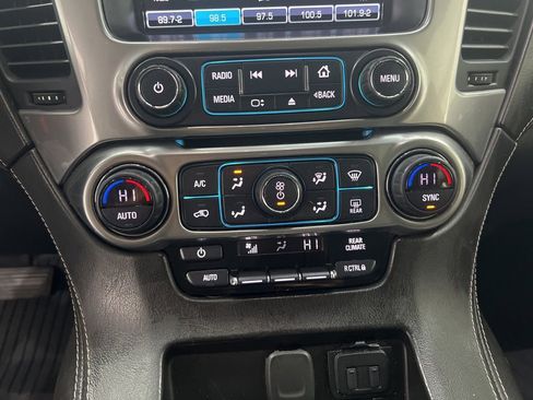 Used 2020 Chevrolet Tahoe LS image 15