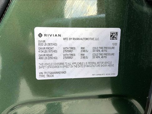 Used 2022 Rivian R1T Adventure image 32