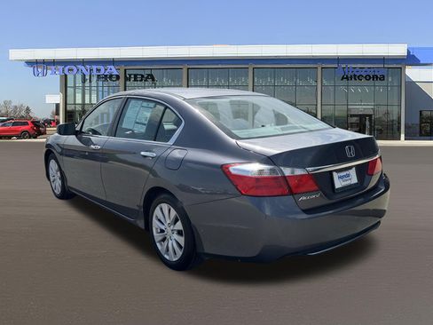 Used 2014 Honda Accord EX image 3