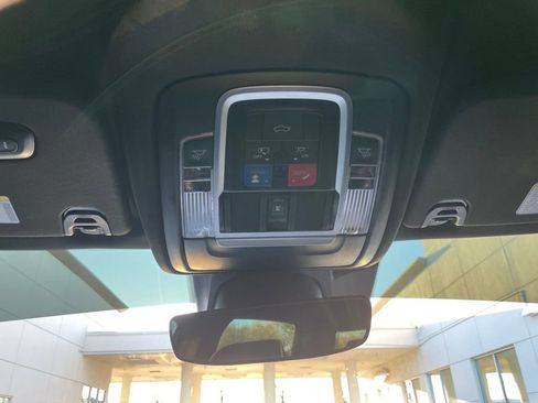 Used 2022 RAM 1500 Laramie image 16