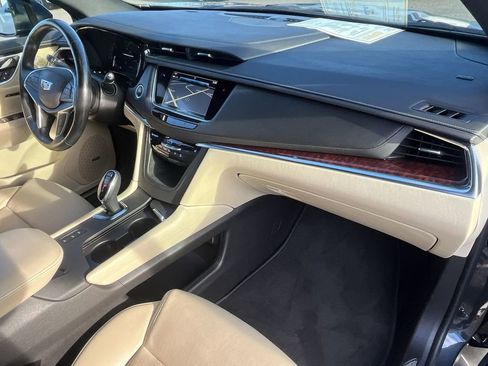 Used 2019 Cadillac XT5 Luxury image 22