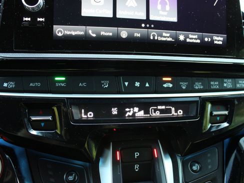 Used 2025 Honda Odyssey Touring image 45