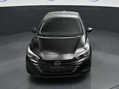 Used 2024 Nissan Versa SV w/ Trunk Package FWD image 19