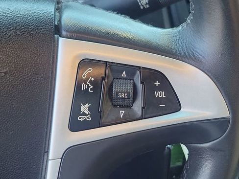 Used 2015 Chevrolet Equinox LTZ image 12