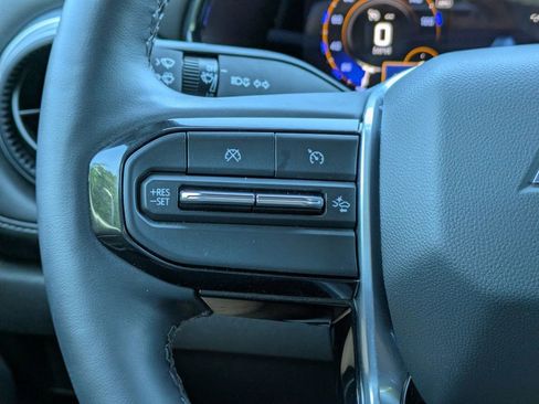 New 2025 Chevrolet Colorado LT w/ LT Convenience Package AWD/4WD image 26