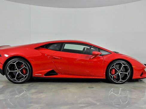 Used 2020 Lamborghini Huracan EVO AWD/4WD image 11