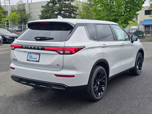 New 2026 Nissan Rogue SL AWD/4WD image 5