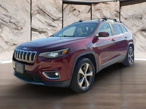 Used 2019 Jeep Cherokee Limited AWD/4WD image 3