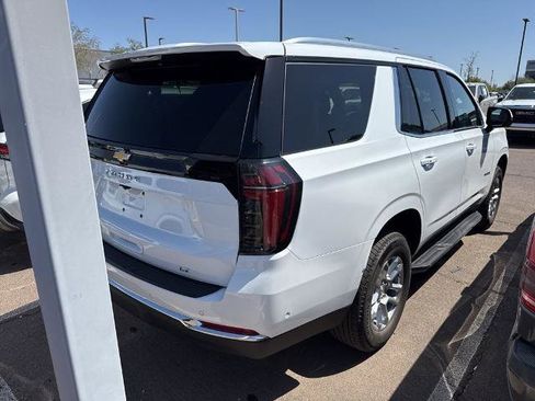 Used 2025 Chevrolet Tahoe LT image 3