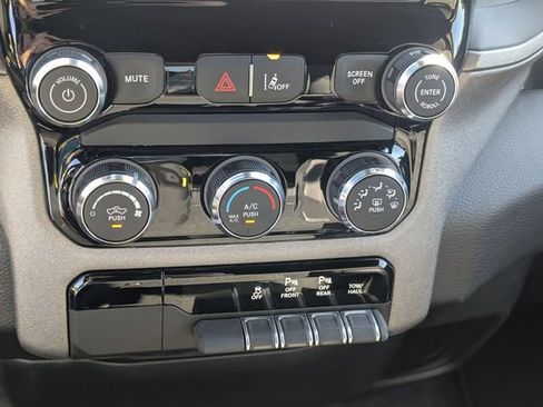 New 2026 RAM 1500 Tradesman AWD/4WD image 18