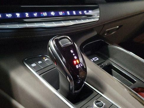 Certified 2024 Cadillac Escalade Sport AWD/4WD image 27