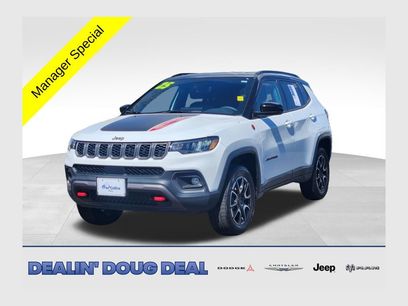 Used 2025 Jeep Compass Trailhawk